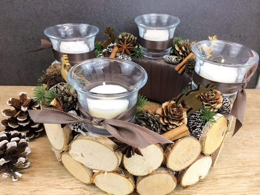 Adventskranz Wunschfarbe Hirsch Zapfen Birke Wunschfarbe Teelicht Anis Zimt – handgemacht aus Seiden- und Kunstblumen, langlebig & pflegeleicht von SarahsFlowerStudio