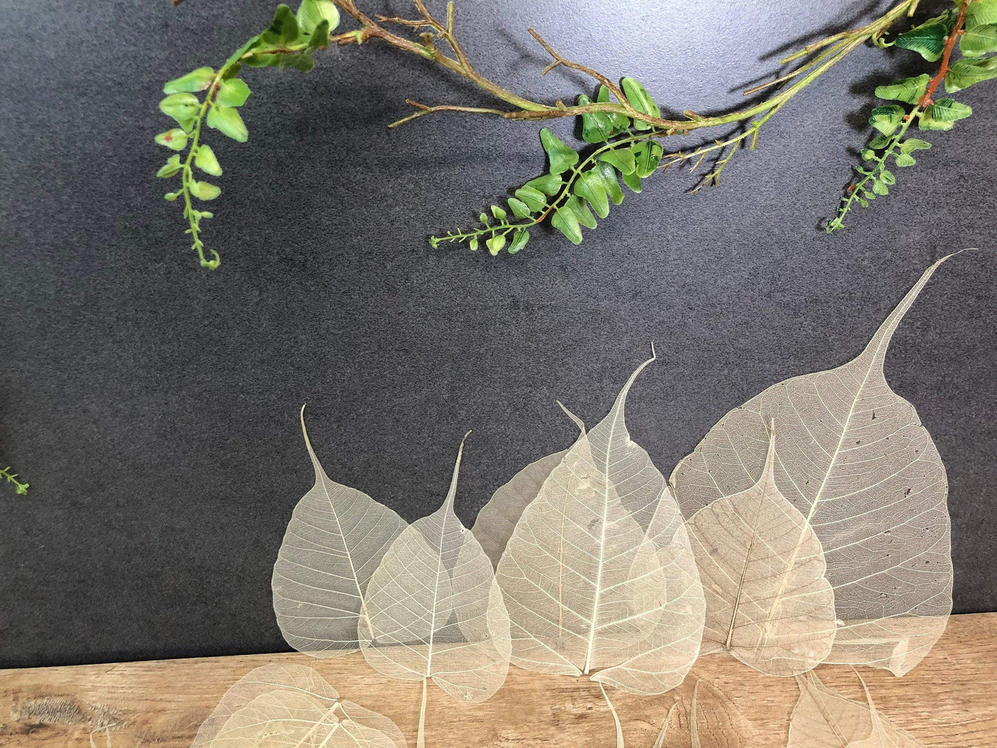 200 Skelettblätter Schleierblätter Weiß – handgemacht aus Seiden- und Kunstblumen, langlebig & pflegeleicht von SarahsFlowerStudio