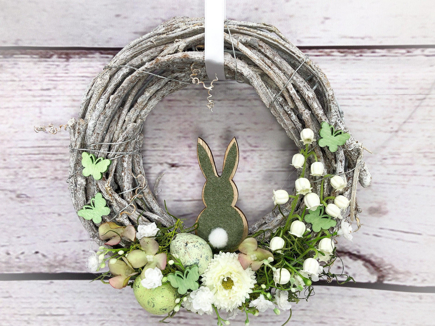 Frühlingskranz Türdeko mit Hasen, Eiern & Schleierkraut – Osterkranz Seidenblumen – Türkranz – SarahsFlowerStudio