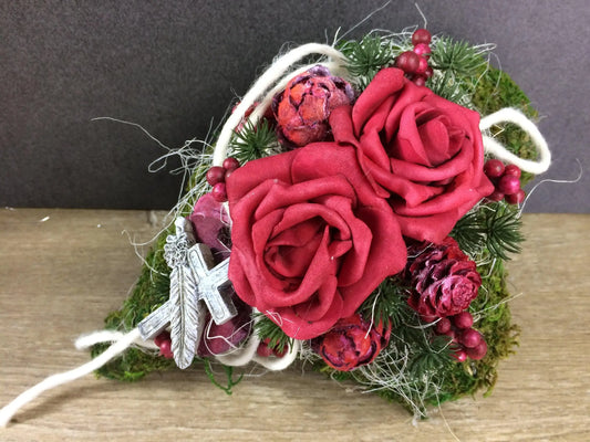 Grabherz mit Rose auf Moos – Seidenblumen Grabschmuck – Grabgesteck – SarahsFlowerStudio
