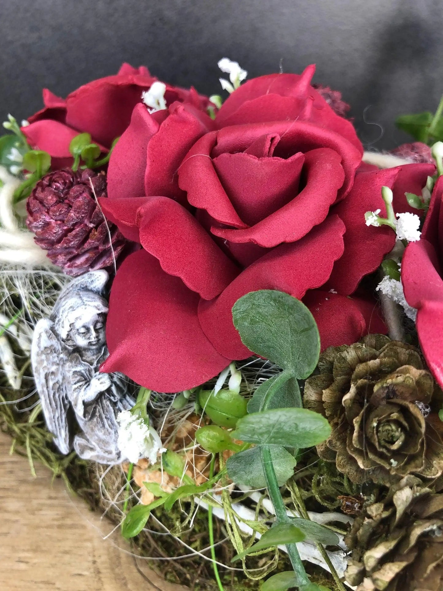 Grabgesteck Grabschmuck 35cm Grabdeko Grabdekoration – handgemacht aus Seiden- und Kunstblumen, langlebig & pflegeleicht von SarahsFlowerStudio