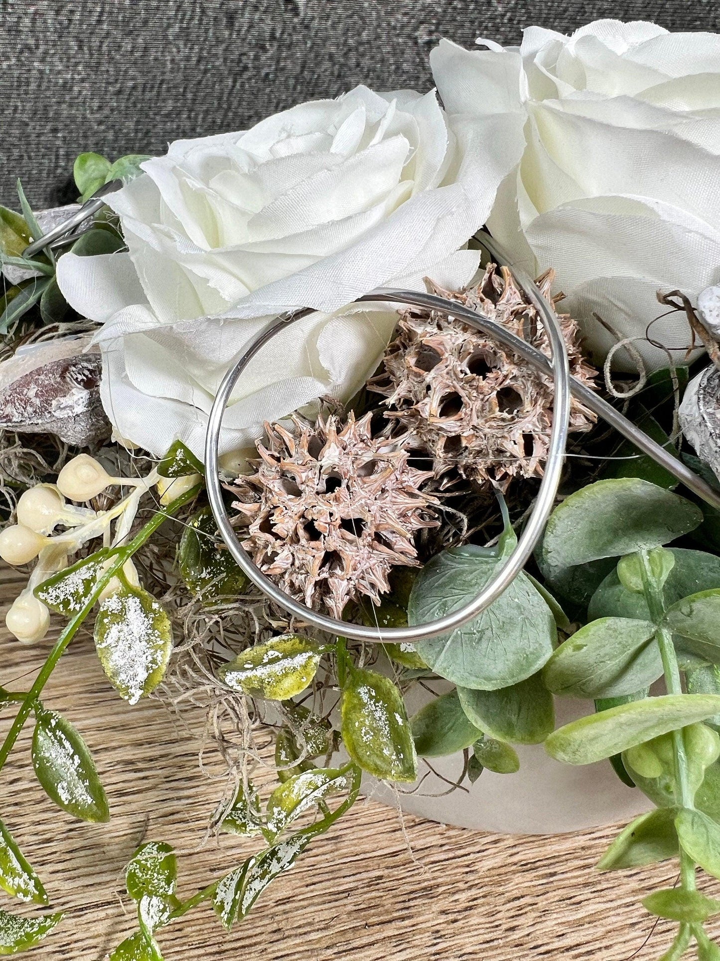 Grabgesteck Rose Seidenblumen – langlebige Grabdekoration – Grabgesteck – SarahsFlowerStudio