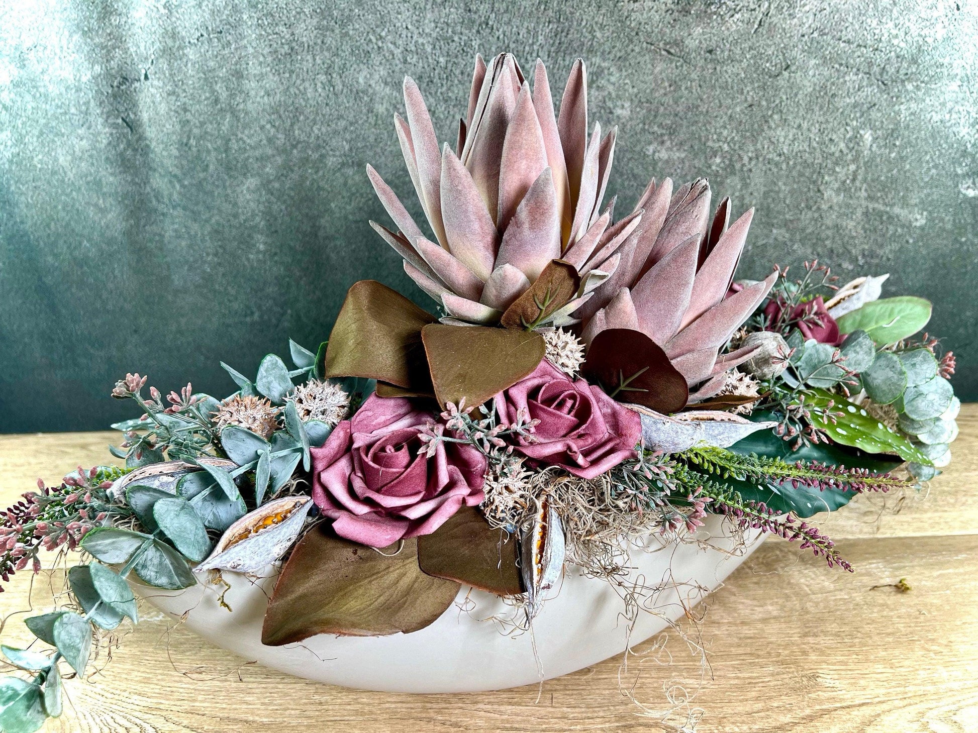 Grabgesteck Protea 70cm Seidenblumen – langlebiger Grabschmuck – Grabgesteck – SarahsFlowerStudio