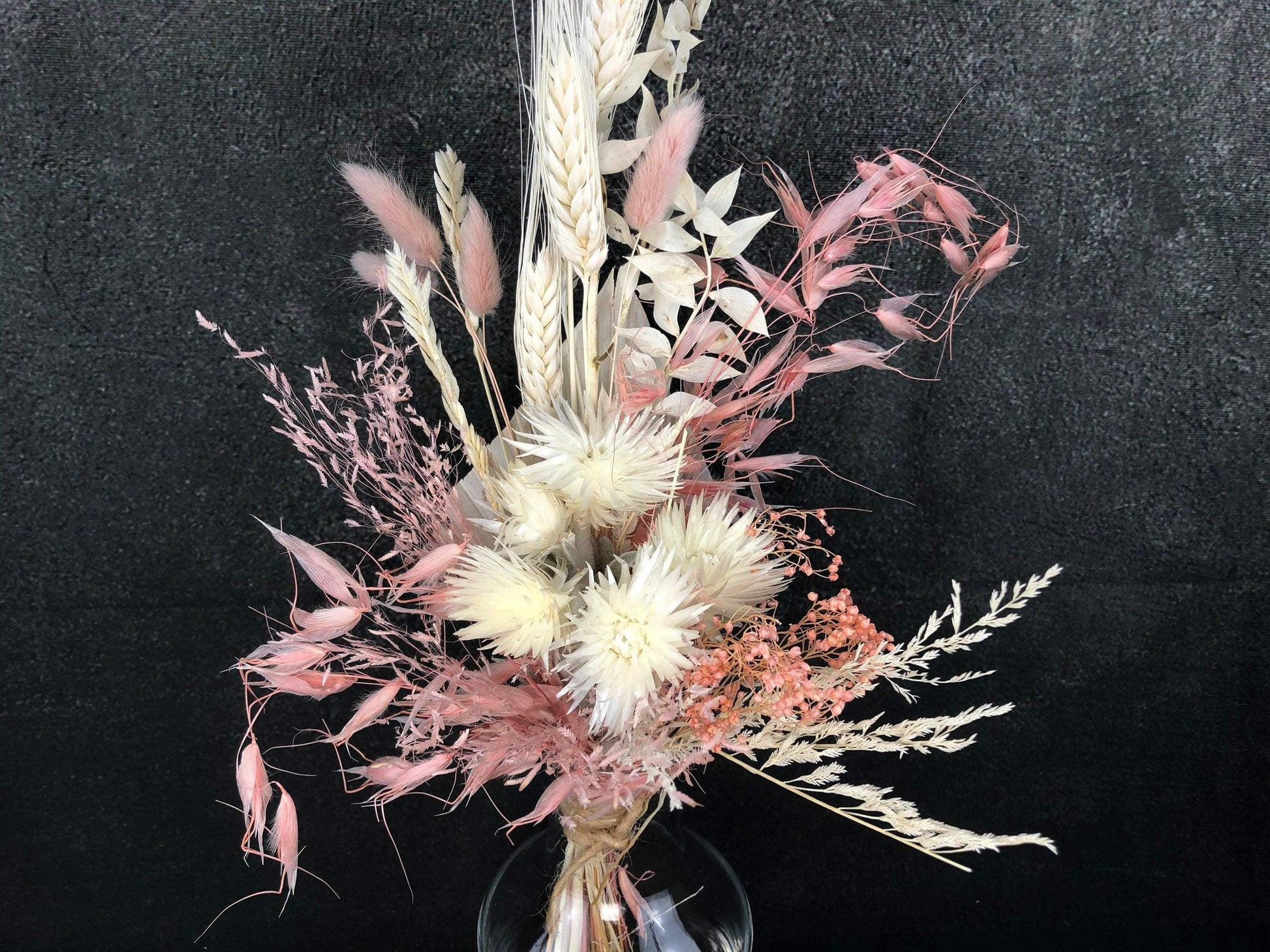 Trockenblumenstrauß Strauß Gräser mit Ruskus Gräser Trockenblumen Trockenmaterial Natur natürlich dried bouquet dried Flowers – handgemacht aus Seiden- und Kunstblumen, langlebig & pflegeleicht von SarahsFlowerStudio