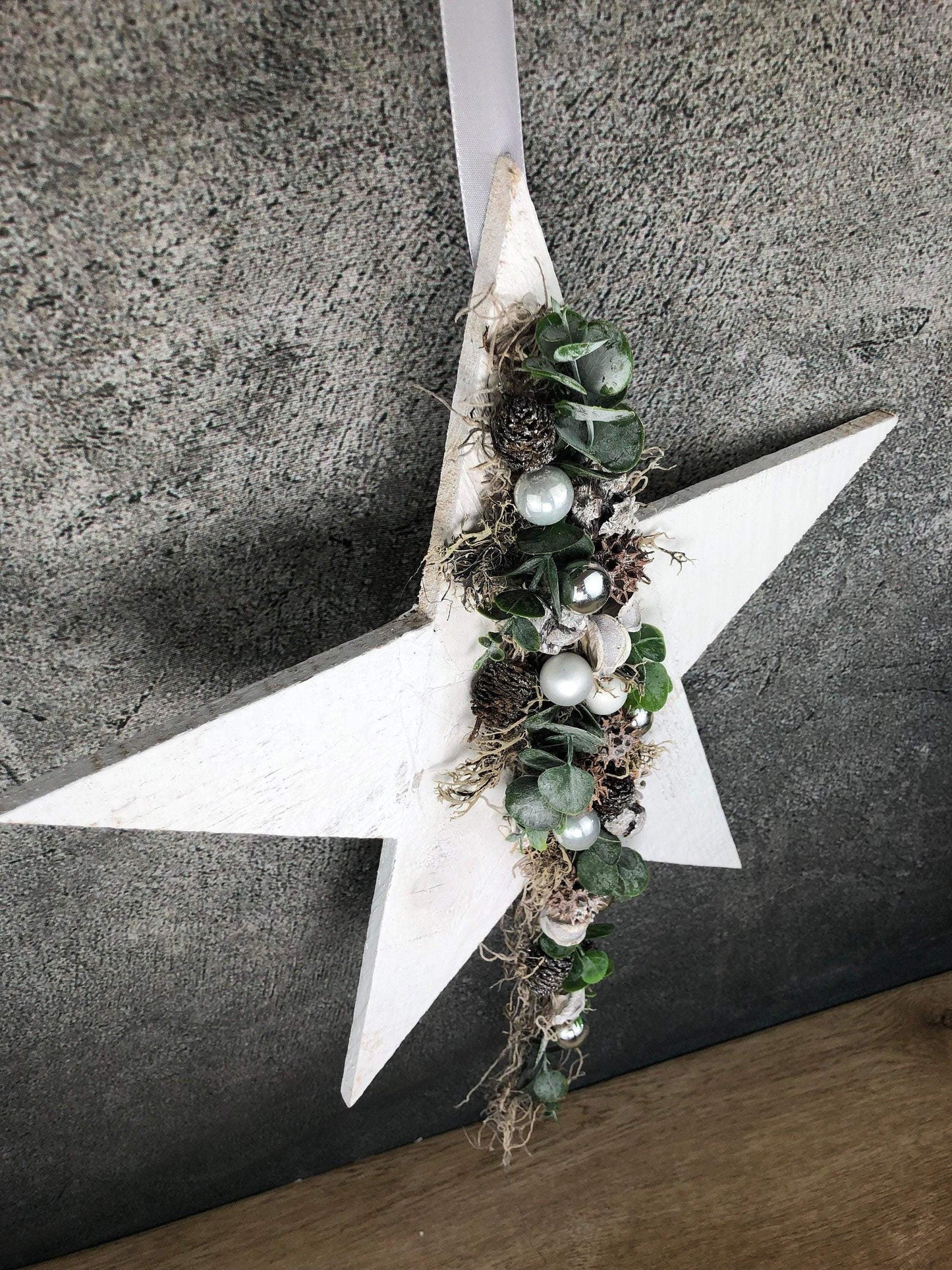 Advent Türkranz Stern 40cm Stern Türdekoration Türschmuck Fensterdeko Weihnachten Weihnachtsdekoration – handgemacht aus Seiden- und Kunstblumen, langlebig & pflegeleicht von SarahsFlowerStudio