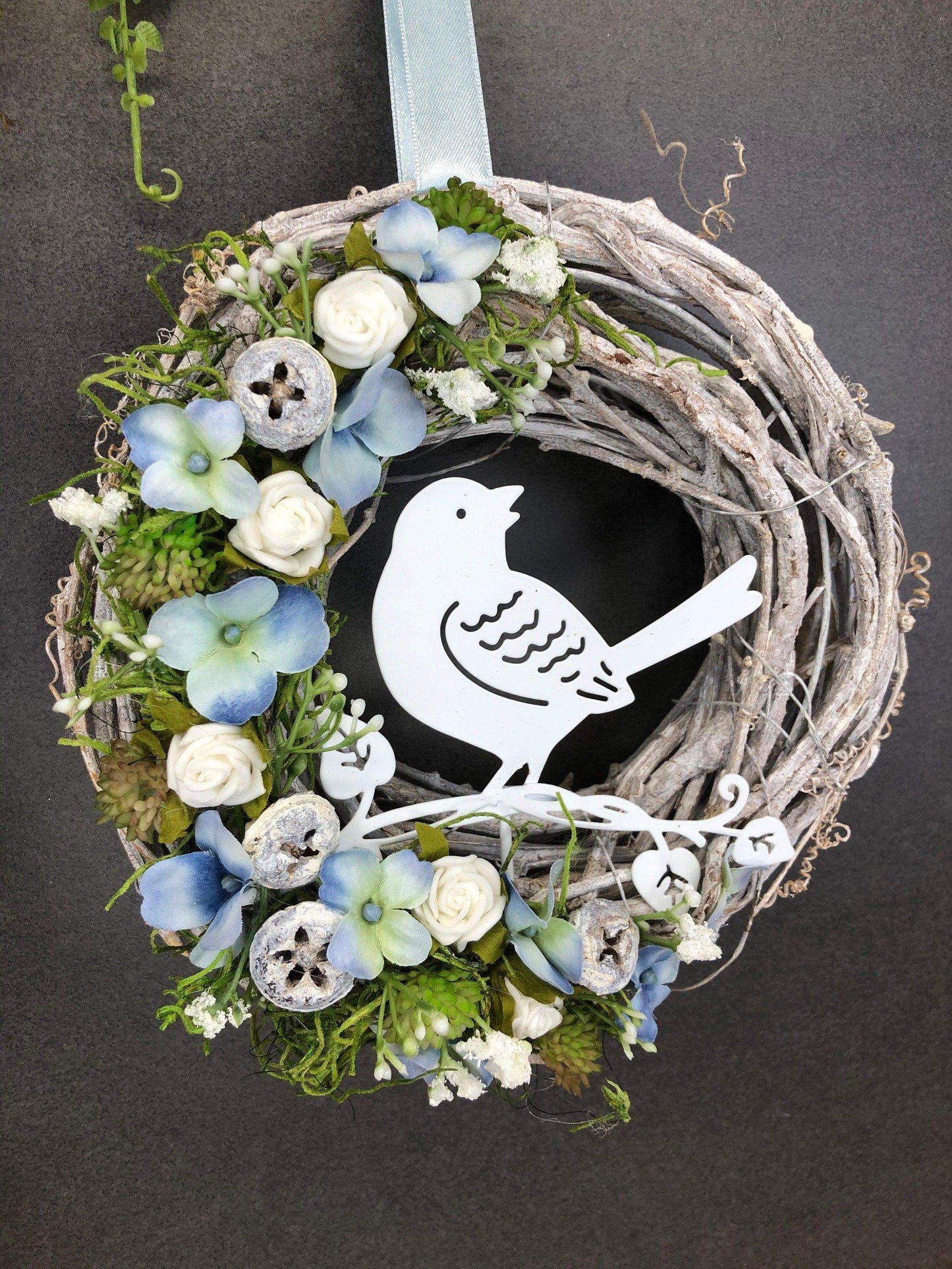 Türkranz Türdeko Türschmuck Modern Ganzjährig Vögel Vogel Rose Schleierkraut Band Tür Schmuck Herbst – handgemacht aus Seiden- und Kunstblumen, langlebig & pflegeleicht von SarahsFlowerStudio