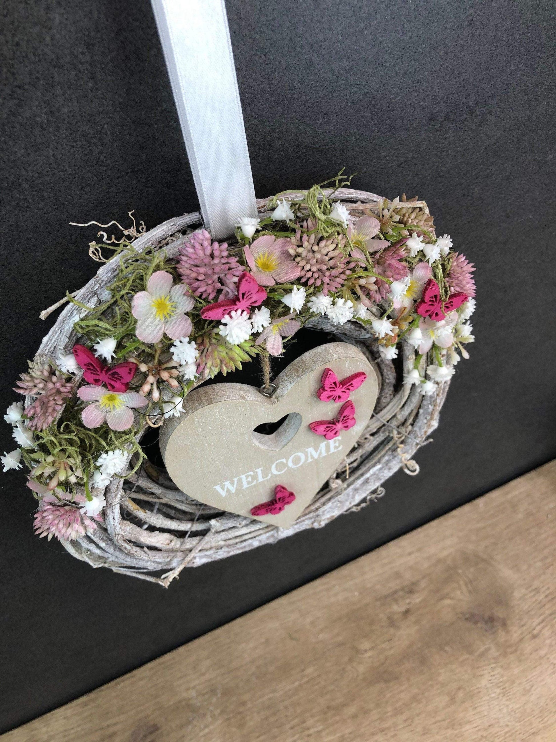 Türkranz Türdeko Türschmuck Frühling Kirschblüten Herz WelcomeModern ganzjährig Tür Schmuck Herbst – handgemacht aus Seiden- und Kunstblumen, langlebig & pflegeleicht von SarahsFlowerStudio