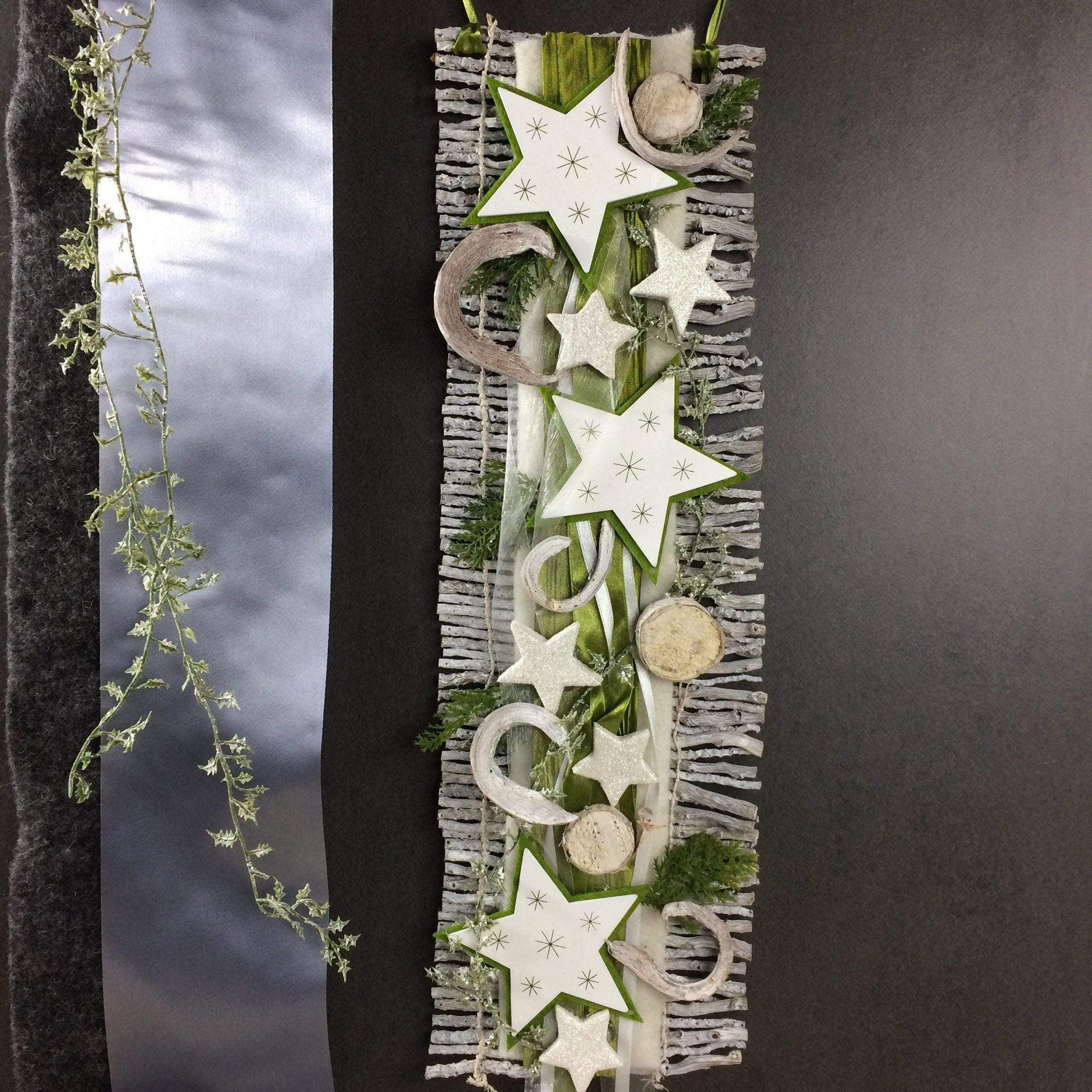Weihnachten Advent Türdeko Türdekoration Türkranz Stern Birke Reebmatte – handgemacht aus Seiden- und Kunstblumen, langlebig & pflegeleicht von SarahsFlowerStudio