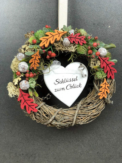 Türkranz 22cm Türdeko Türschmuck Herz Schlüssel zum Herz Modern Tür Schmuck Herbst herbstlich ganzjährig Herbst – handgemacht aus Seiden- und Kunstblumen, langlebig & pflegeleicht von SarahsFlowerStudio