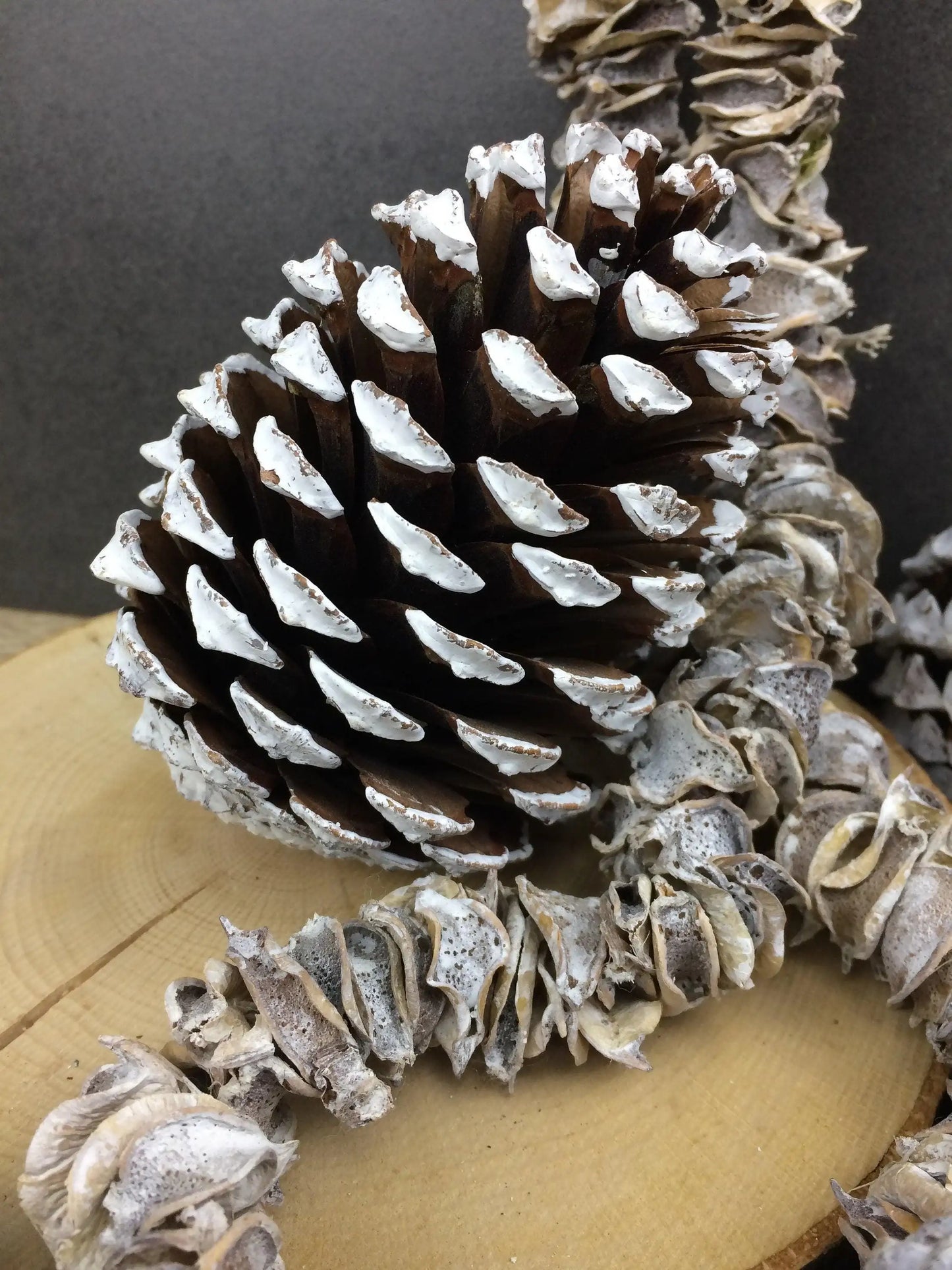Zapfen groß 5 Stück Zapfen Weihnachten Weihnachtlich Hutzel Herbst herbstlich natürlich getrocknet gekalkt Zapfen Hutzel Herbst Weihnachten – handgemacht aus Seiden- und Kunstblumen, langlebig & pflegeleicht von SarahsFlowerStudio