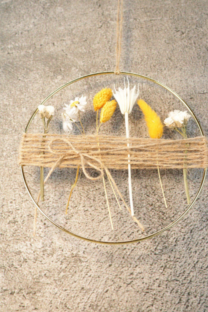 Türkranz Kranz Ring Gräser Wandkranz Trockenblumen Natur natürlich Hoop Fensterdeko – handgemacht aus Seiden- und Kunstblumen, langlebig & pflegeleicht von SarahsFlowerStudio