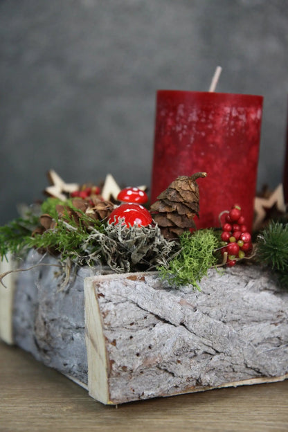 Adventskranz Adventskalender Pilze Modern Länglich Apfel Sterne Eicheln Zapfen – handgemacht aus Seiden- und Kunstblumen, langlebig & pflegeleicht von SarahsFlowerStudio