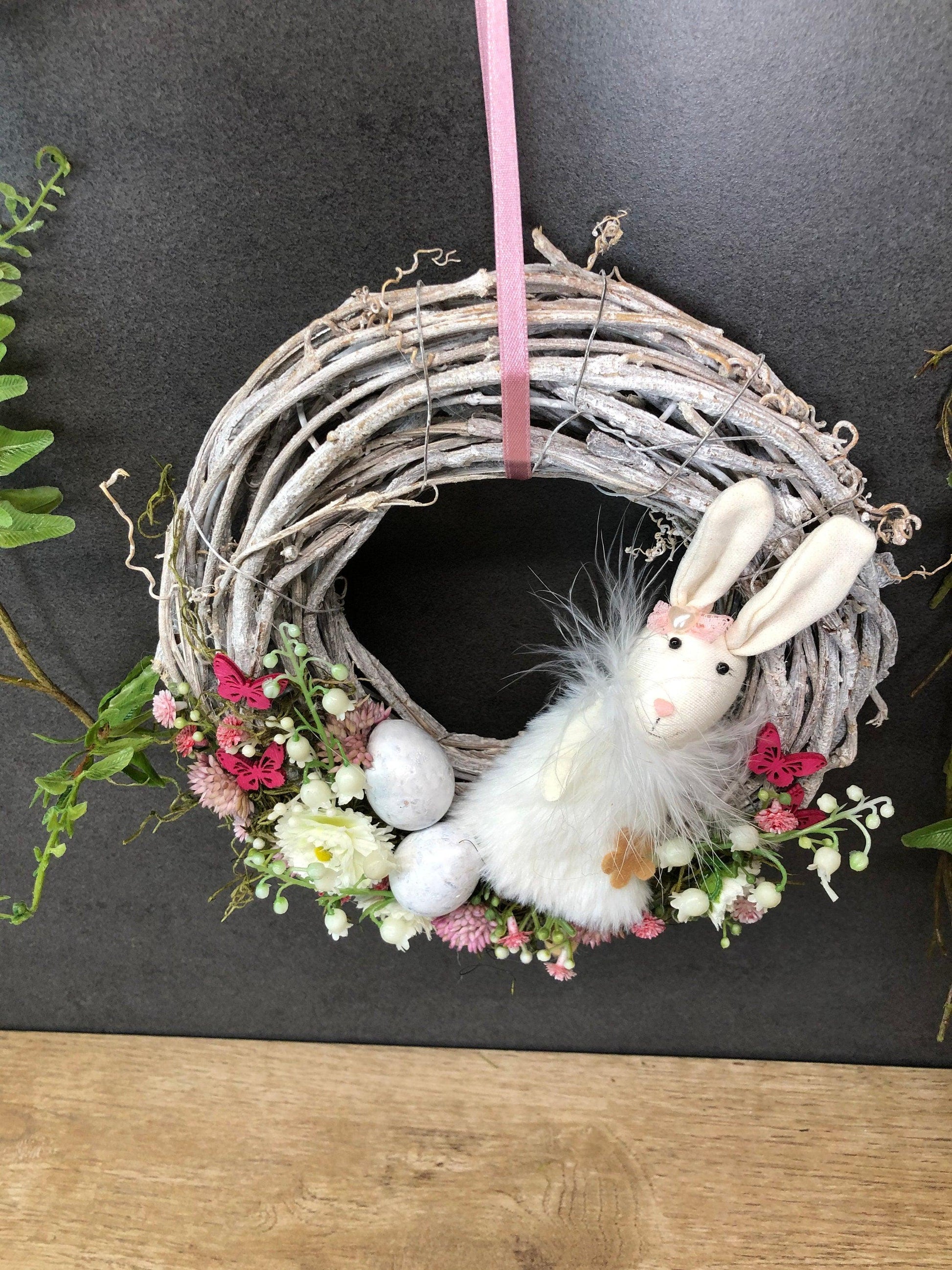 Türkranz Frühling mit Hasen & Maiglöckchen – Osterkranz Seidenblumen handgefertigt – Türkranz – SarahsFlowerStudio
