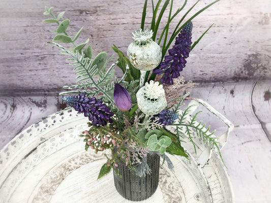 Trockenblumen Strauß in Vase – langlebige Dekoration mit Eukalyptus – handgefertigt von SarahsFlowerStudio